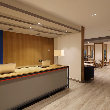 Holiday Inn Express Pune Pimpri By Ihg Kültér fotó