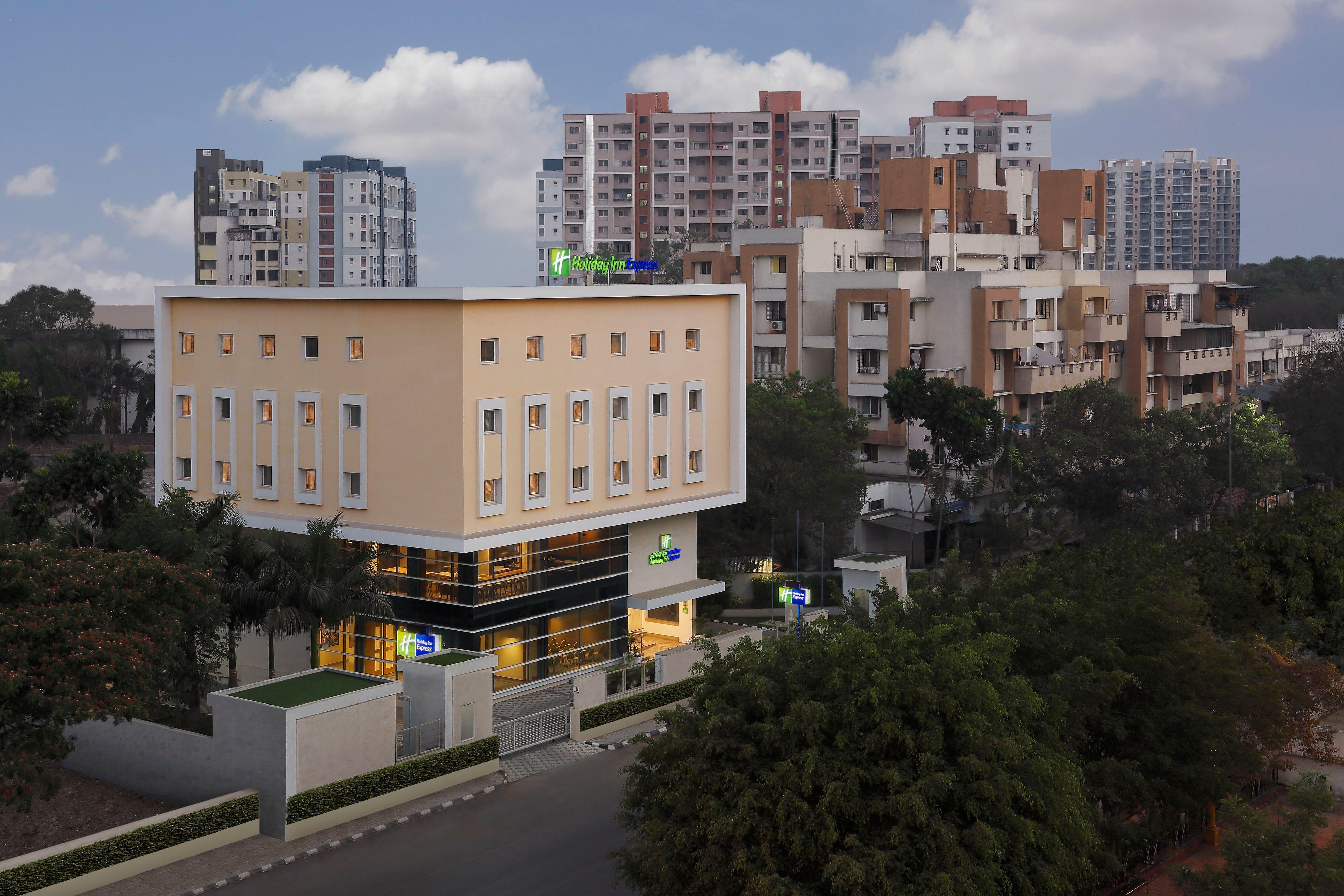 Holiday Inn Express Pune Pimpri By Ihg Kültér fotó